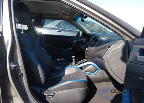 2014 Hyundai Veloster Turbo W/Blue z USA, uszkodzony, nr VIN KMHTC6AE7EU189999